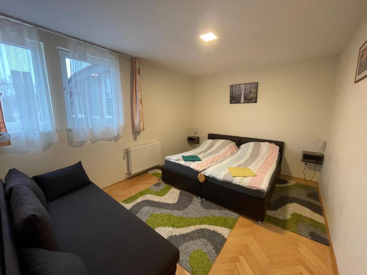Kuenszler Apartmanhaz Zamardi Exterior photo